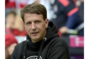 Hannover 96: Präsident Kind spricht Trainer Stendel Vertrauen aus