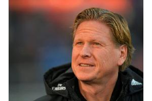 HSV setzt im Abstiegskampf voll auf die Heimstärke - Vertragsgespräche mit Gisdol