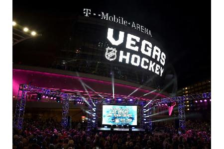 NHL: Duke erster Spieler der Vegas Golden Knights