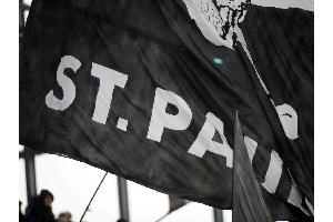 Diffamierendes Banner: 5000 Euro Geldstrafe für FC St. Pauli