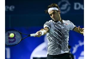 Melbourne-Champion Federer scheitert überraschend in Dubai