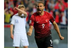 2:0 gegen Finnland: Türkei wahrt WM-Chance