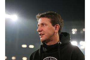 Hannover 96: Entscheidung über Trainer Stendel naht