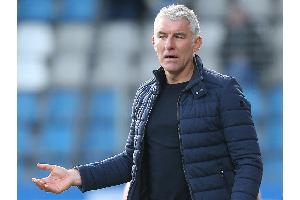 Hannover stolpert bei Ex-Coach Slomka: 0:2 in Karlsruhe