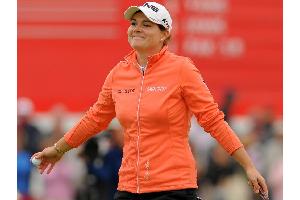 Guter Start für Profigolferin Masson in Singapur