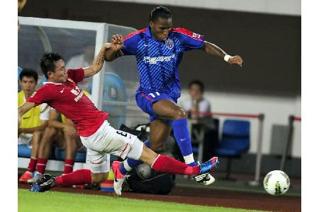 Chinesischer Brutalo-Fußballer bis September gesperrt