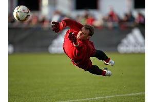 Nationaltorwart Neuer wieder im Bayern-Training