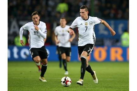 Gegen England: Löw schont Özil, Draxler und Gomez