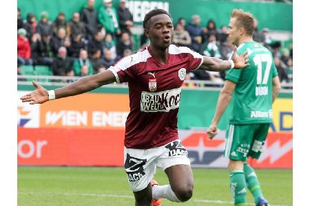 Rapid gerät gegen die Burgenländer früh in Rückstand. David Atanga traf in der ersten Spielminute gleich zur Führung. Danach...
