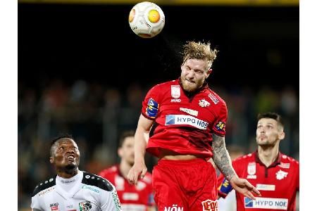 Der WAC holte in letzter Minute gegen den SKN ST. Pölten einen Dreipunkter. Nur wenige Torchancen verzeichneten beide Teams ...