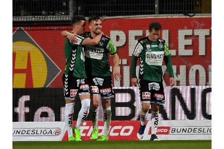 Die Entscheidung besorgte Matthias Honsak in der 58. Minute. Das 2:0 brachte endgültig Ruhe in das rieder Spiel. Der Vorspru...