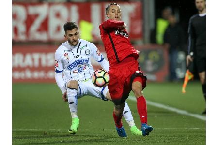 Die Admira kämpfte verbissen gegen die starken Grazer. Erneut mussten sich die Sturm-Spieler auswärts geschlagen geben. Das ...