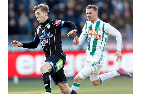 Marc André Schmerböck, verfolgt von Mario Pavelić