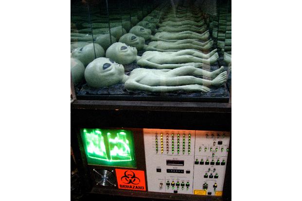 Aliens schlafend