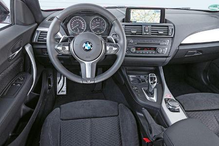 BMW M235i, Cockpit