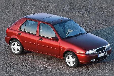 Ab 1994 gab es erstmals serienmäßig einen Airbag.