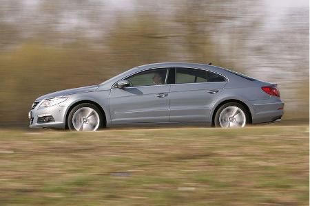 Der Einstiegspreis liegt bei 30.300 Euro für die 1.8-Liter-TSI-Variante.