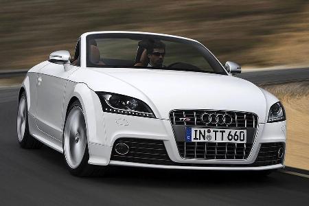 Das Top-Modell ist auch als zweisitziges Cabrio zu haben.