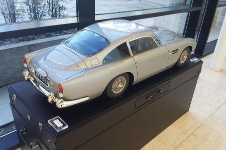 Aston Martin - Werksbesuch - Gaydon