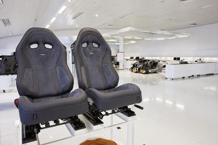 Aston Martin One-77, Schalensitze