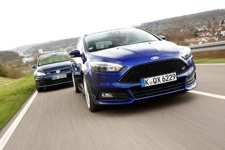 Ford Focus ST 2.0 TDCi, VW Golf GTD, Frontansicht