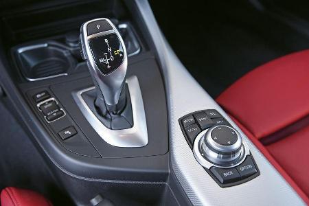 BMW M135i xDrive, Schalthebel