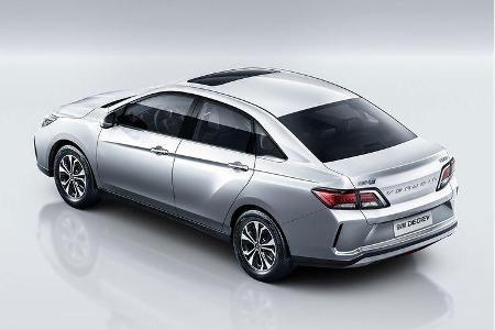Venucia D60 EV