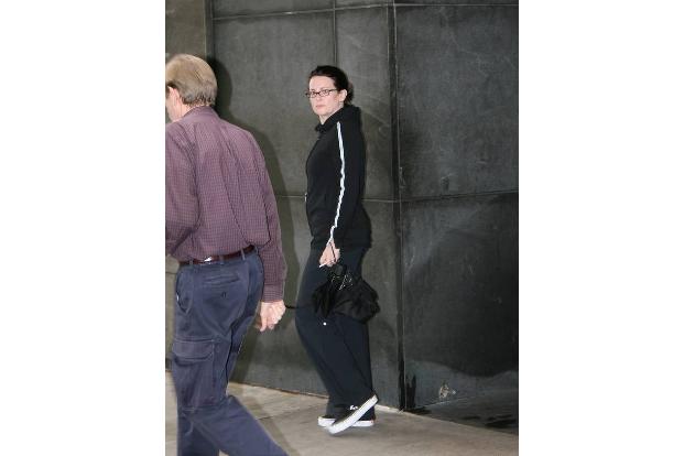 Megan Mullally scheint indes in New York im selben Studio zu trainieren, wie...