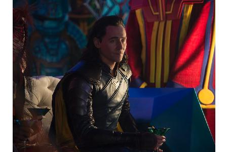 Zur Überraschung von Thor ist auch Loki vor Ort. Was führt er nur im Schilde?