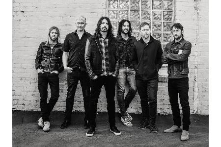 Dass die Foo Fighters immer für ein außergewöhnliches Video gut sind, haben sie in der Vergangenheit schon öfter bewiesen. M...