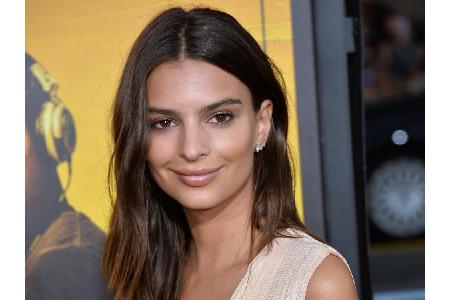 2013 wurde Emily Ratajkowski (26) mit ihrem Auftritt in Robin Thickes Video zu 