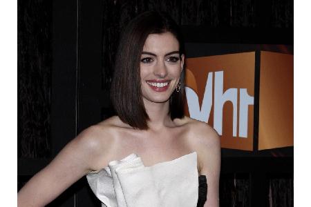 Anne Hathaway (34) hat schon eine unglaubliche Schauspielkarriere inklusive Oscar, Golden Globe und Emmy hinter sich. Am Anf...