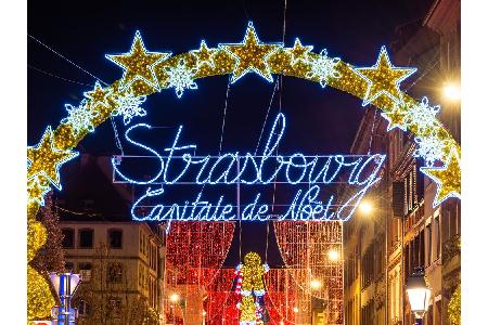 Seit 1570 öffnet der Weihnachtsmarkt im französischen Straßburg seine Pforten. Auch in diesem Jahr (24.11.-30.12.) weht ein ...