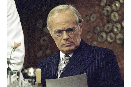 Mit seinem Pendant von 1974, dem Schauspieler Richard Widmark, hat er aber zumindest optisch nicht viel gemein.