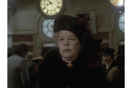 Im Original wurde für diesen Part noch Wendy Hiller auf (sehr) alt geschminkt.