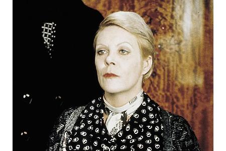 Den strengen Blick der taffen Bediensteten hatte 1974 aber bereits Rachel Roberts gemeistert.