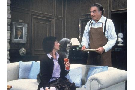 Doch was wären die Harts ohne ihren Butler Max und ihren Hund Friedwart? Lionel Stander gab in allen fünf Staffeln ihren tre...