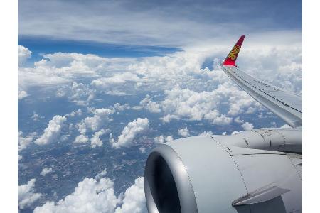 Die chinesische Fluglinie Hainan Airlines kann sich von Platz 12 im Vorjahr auf Rang 9 schieben, was vor allem einem guten S...