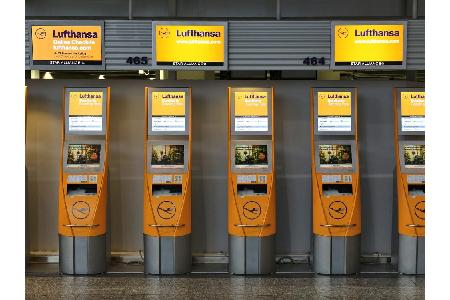 Beste europäische Airline ist Lufthansa. Schaffte das Unternehmen es letztes Jahr gerade so in die Top Ten, reicht es 2017 i...