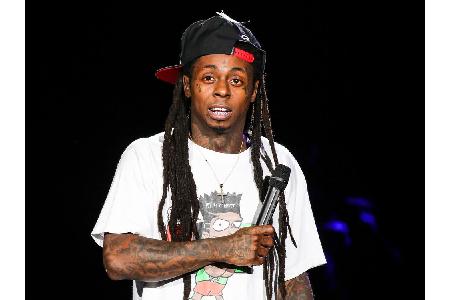 US-Musiker Lil Wayne (34) macht seinem Namen alle Ehre: Die Körpergröße des Rappers liegt gerade einmal bei 1,65 Meter.
