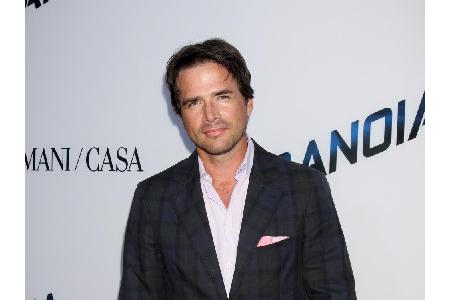 Matthew Settle (48) ist heute verheiratet und hat eine Tochter. Beruflich ist es seit seiner Rolle des Rufus Humphrey ruhig ...