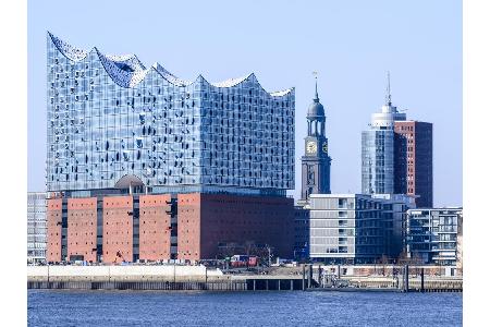Überraschung! Die Top 10 werden von Hamburg eröffnet. Die Hansestadt holt in Gesundheitswesen und Infrastruktur die Maximala...