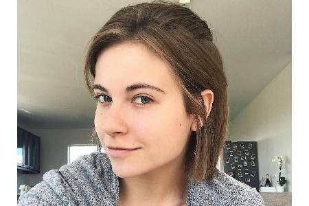 YouTuberin Melina Sophie (21) betreibt auf der Videoplattform einen Lifestyle- und einen Gaming-Kanal. Mit diesen ist die 21...