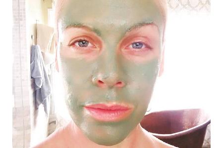 Sängerin Pink (37) erzählte ihrer Tochter Willow (6), dass sie sich in Hulk verwandeln würde und jagte ihr mit der grünen Ge...