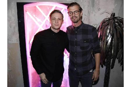 Ob sich Schweiger von Joko Winterscheidt und Matthias Schweighöfer inspirieren ließ? Die TV-Stars brachten kurz vorher ihren...
