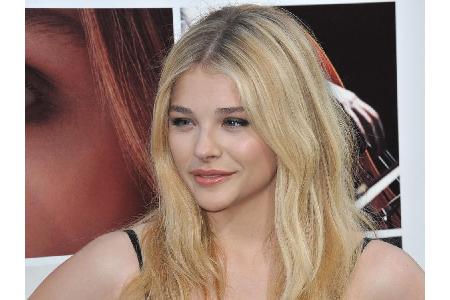 Chloe Grace Moretz twitterte als Antwort auf eines von Kim Kardashians Nacktfotos: 
