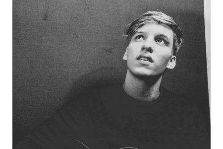 George Ezra - 