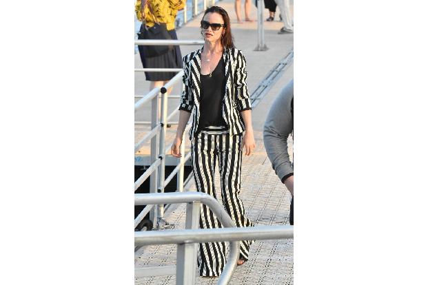 ...manchmal kann der Look auch ein wenig an Tim Burtons 'Beetlejuice' erinnern - wie hier bei Schauspielerin Juliette Lewis....