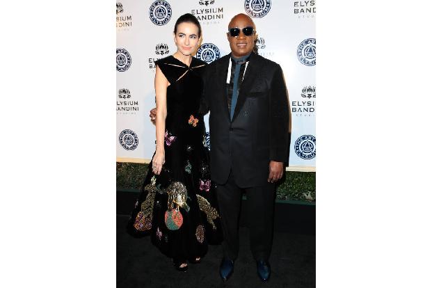 Die zwei Hauptakteure des Abends: Camilla Belle und Stevie Wonder wurden bei der alljährlichen Heaven Gala der Wohltätigkeit...