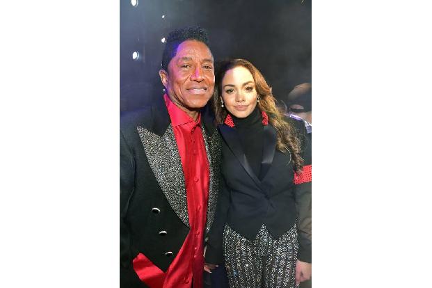 ...war ein echter (ehemaliger) Weltstar zu Gast: Michael Jacksons älterer Bruder Jermaine, hier mit seiner knapp 40 Jahre jü...